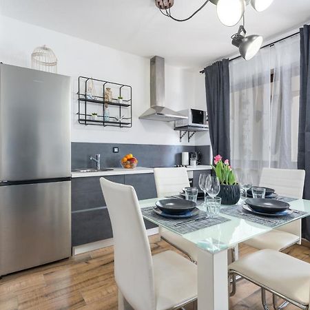 Apartments Ariana Umag Kültér fotó