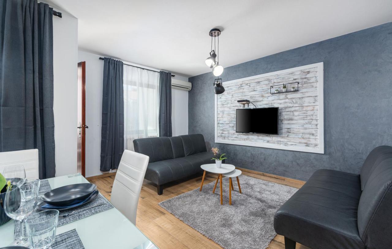 Apartments Ariana Umag Kültér fotó
